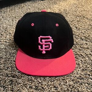 San Francisco Giants Black & Pink Snapback Hat
